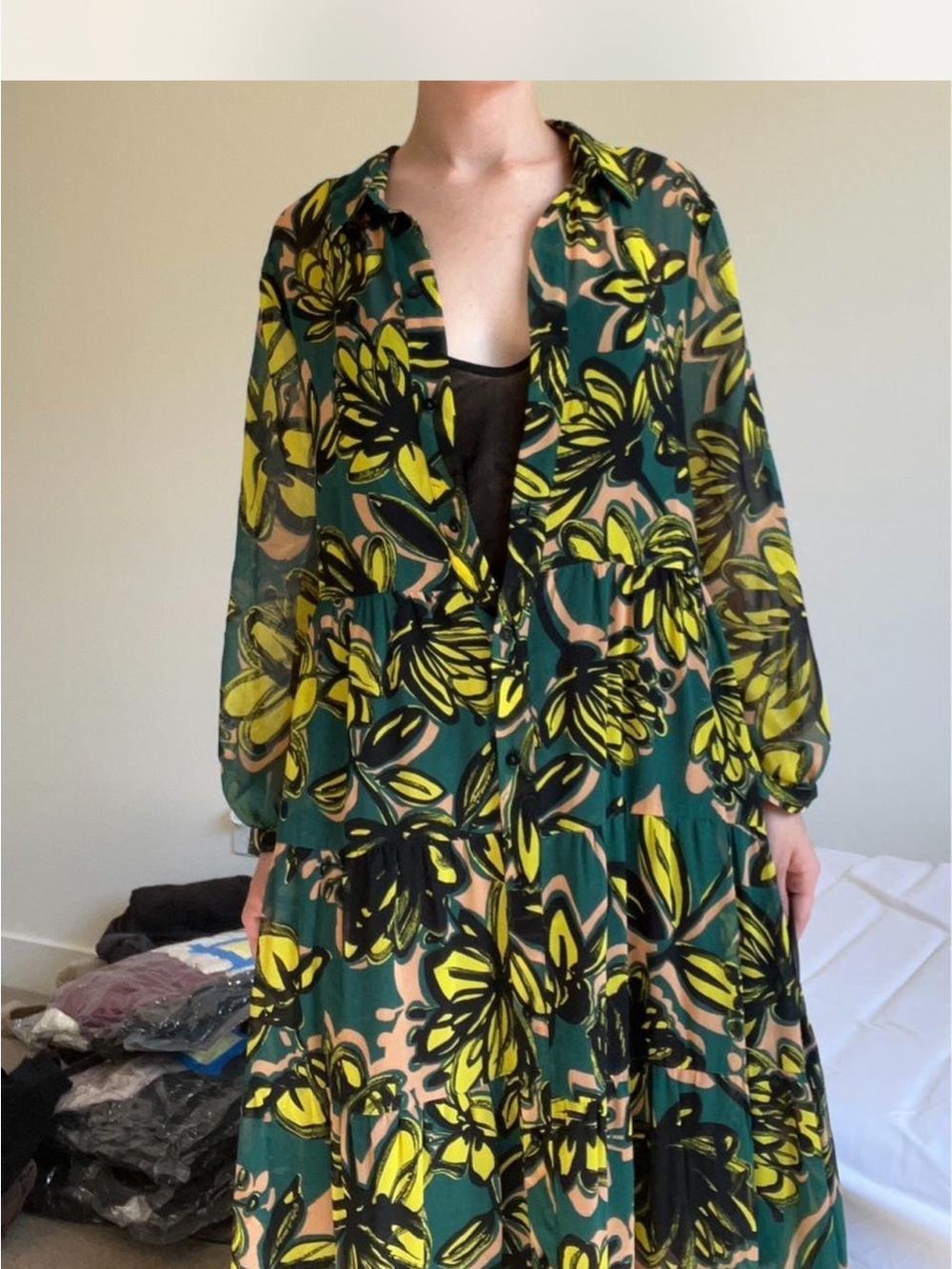 Zara can Green Floral Button-Front Midi Dress - Picture 4 of 4